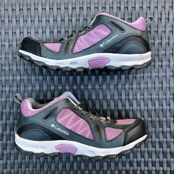 Colombia Hiking Shoes - Picture 2 of 6